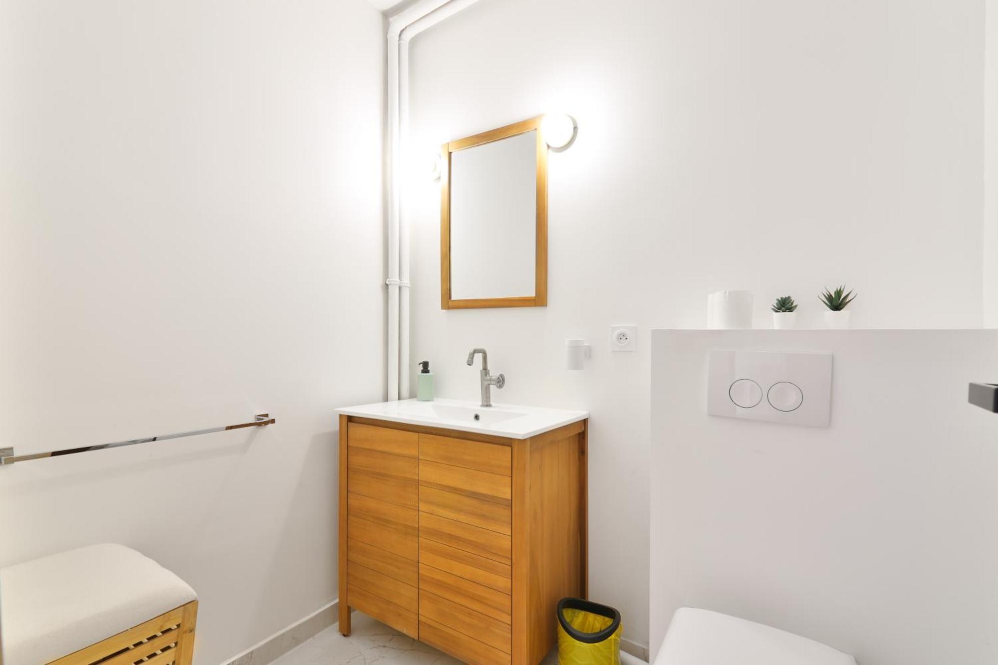 Appartement Quartier Canal Saint Martin Free Netflix Paris Ngoại thất bức ảnh